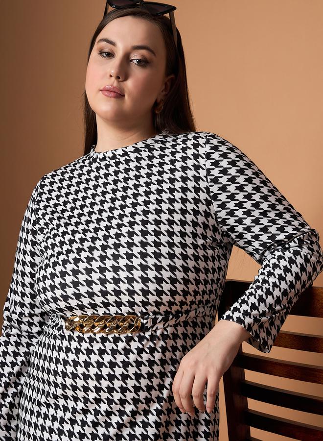 SASSAFRAS SASSAFRAS Plus Size Houndstooth Print Belted A-Line Mini Dress  - Image 4