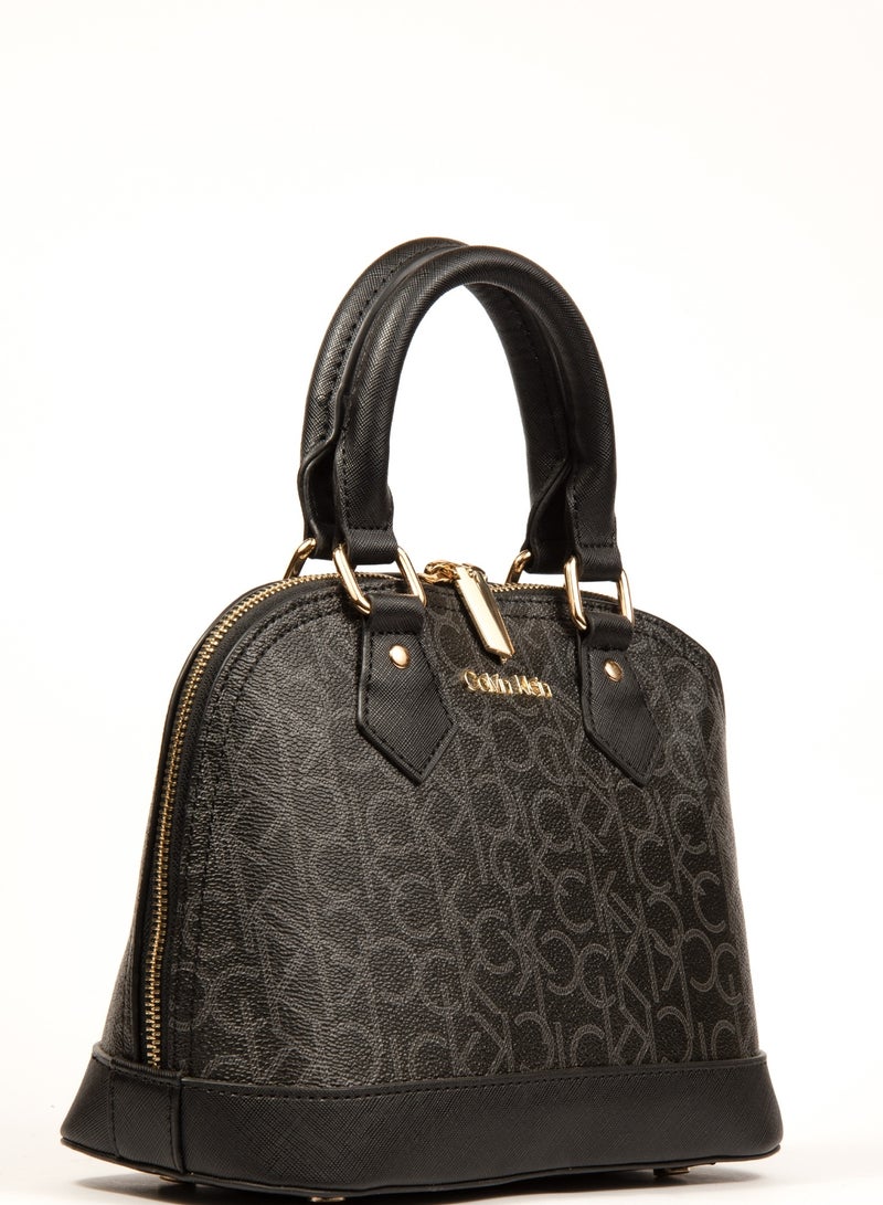 "Step Into Effortless Style with Our Versatile Crossbody Bag: The Ideal Blend of Fashion and Function, Perfect for Any Occasion—Enjoy Ample Storage, Durable Materials, and Adjustable Straps for All-Day Comfort and Chic Appeal!"  - Image 1