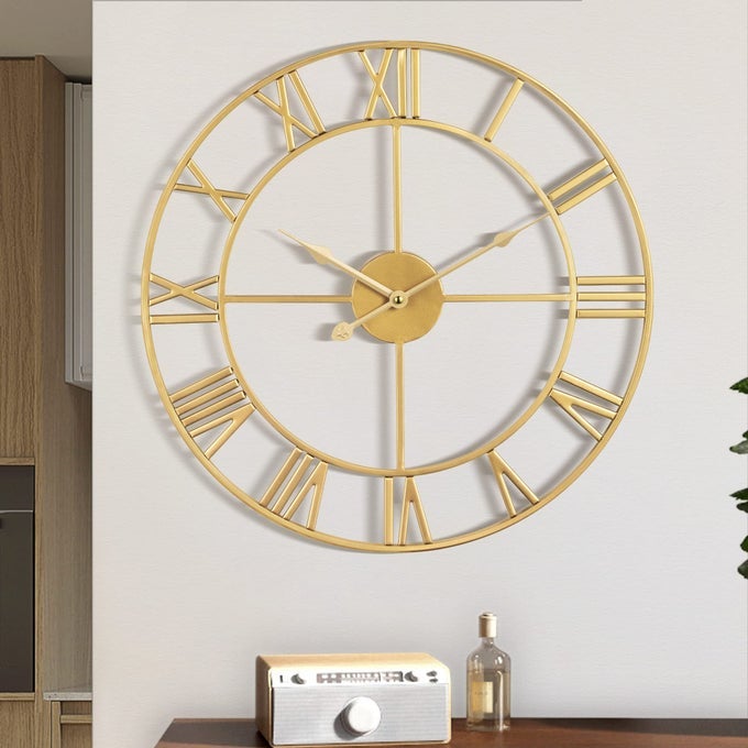 LARGE WALL CLOCK METAL RETRO ROMAN NUMERAL CLOCK MODERN ROUND WALL CLOCKS ALMOST SILENT EASY TO READ FOR LIVING ROOMHOMEKITCHENBEDROOMOFFICESCHOOL DECOR GOLD 16 INCH