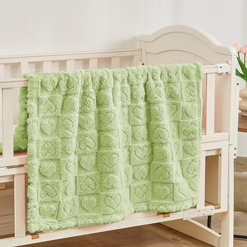 Yurhap Fleece Baby Blanket Heart Checkered Blanket, Ultra Soft Cozy Baby Blankets for Boys Girls, Fluffy Infant Toddler Newborn Receiving Blankets for Crib Stroller 30”×40” (Green) - Image 2