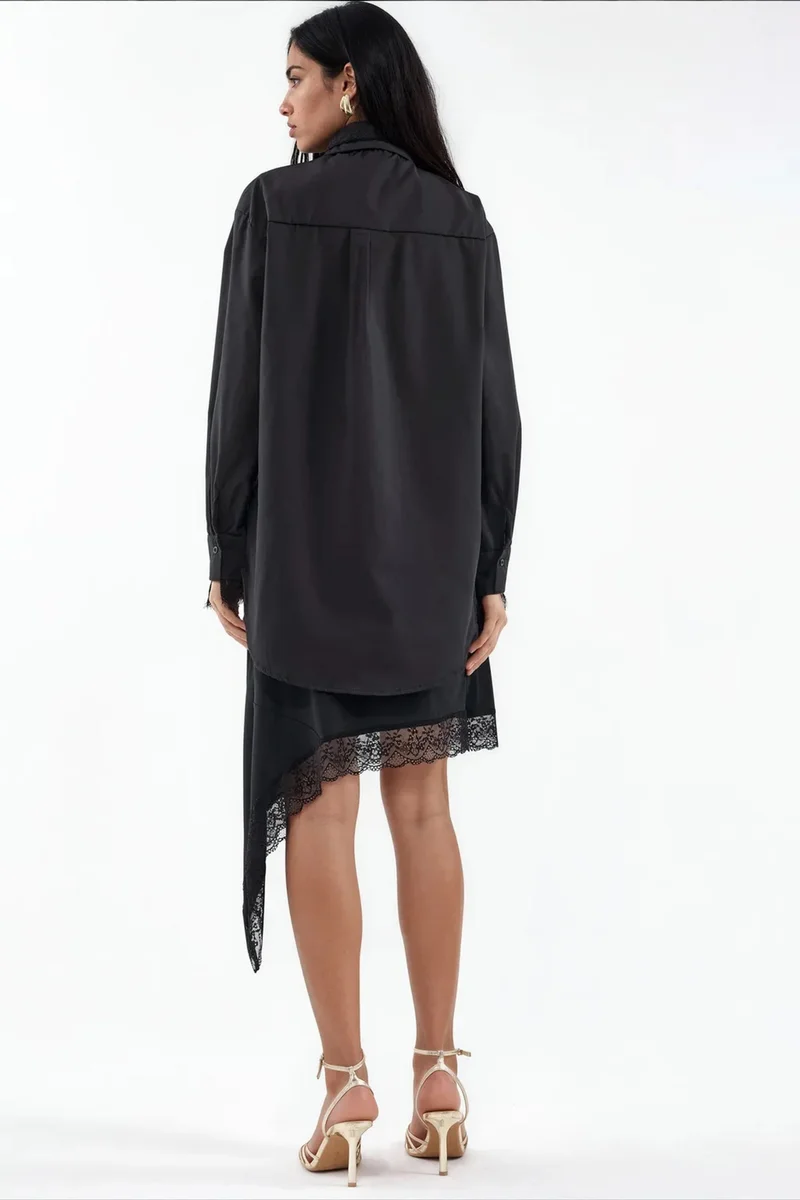 جينيفر Women's Oversized Long T-Shirt