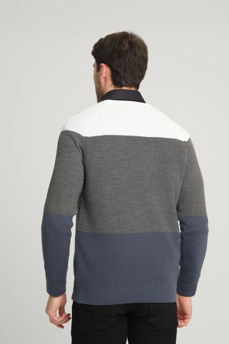 الكسندر جاردي Color Block Raglan Sleeve Crew Neck SWEATER(E23-6708)