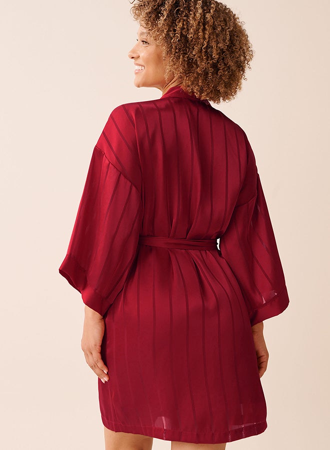 La Vie en Rose Shadow Stripe Satin Kimono - Image 3