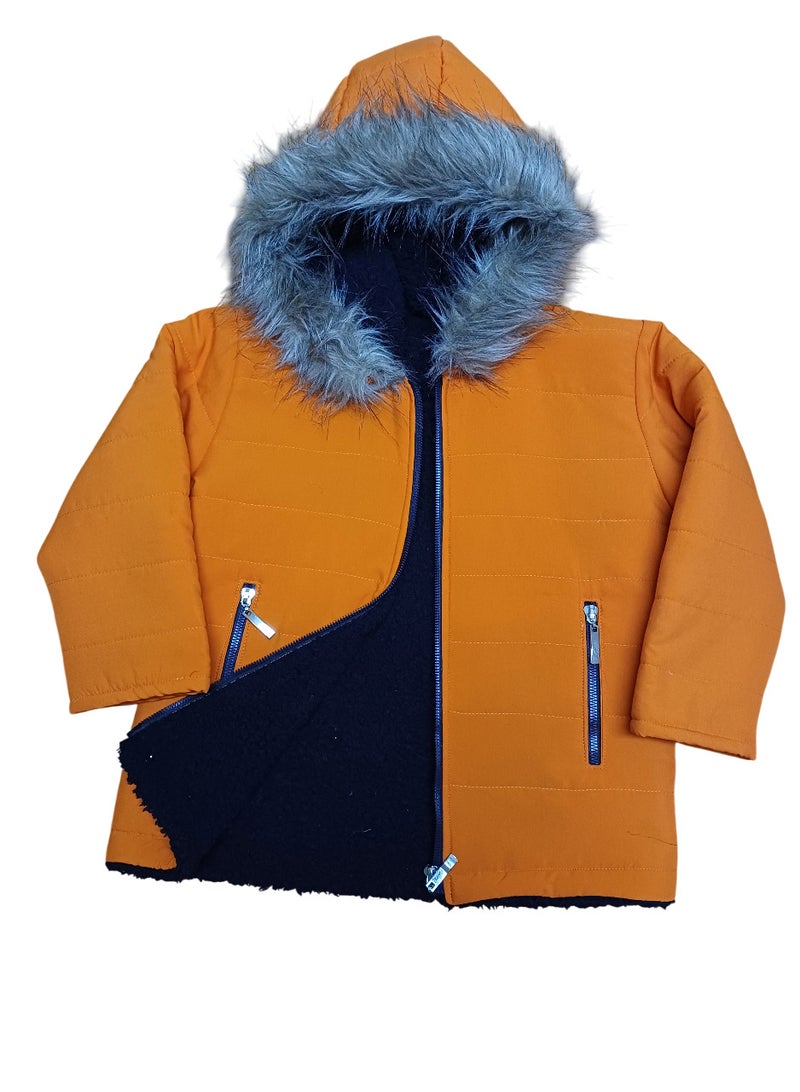 Children's jacket with a hood  - Image 4