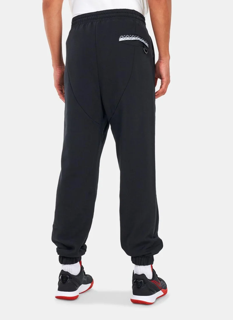Nike Men's Kyrie Irving Fleece Basketball Joggers