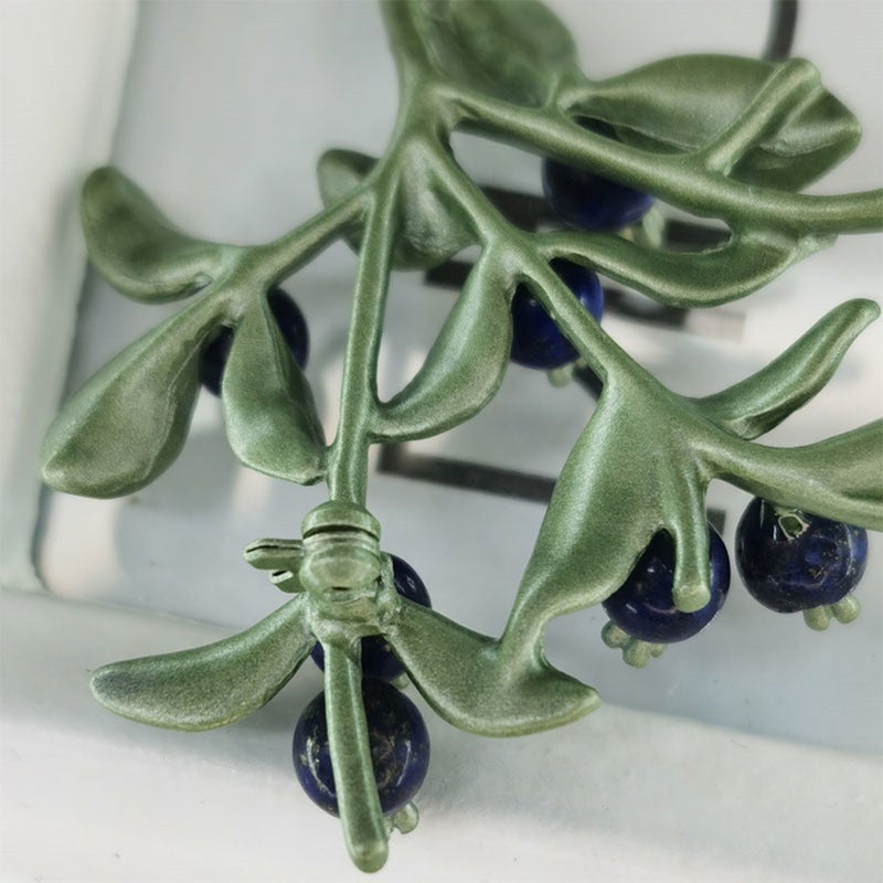 1Pc Women Retro Stoving Varnish Blueberry Branch Style Brooch Breastpin Collar Pin Wedding Party Accessory Jewelry (Green) - Image 3