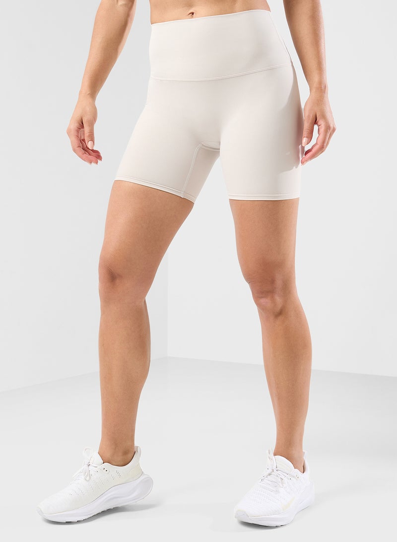 FRWD Seamless Fitted T-Shirt & Short Set - Image 4
