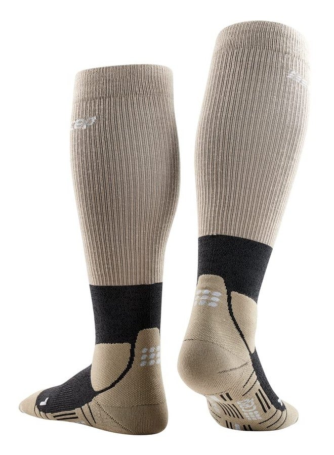 سي إي بي جوارب ضغط طويلة للمشي لمسافات طويلة من صوف ميرينو من سي إي بي، لون رملي/رمادي، للنساء، مقاس II - Image 2