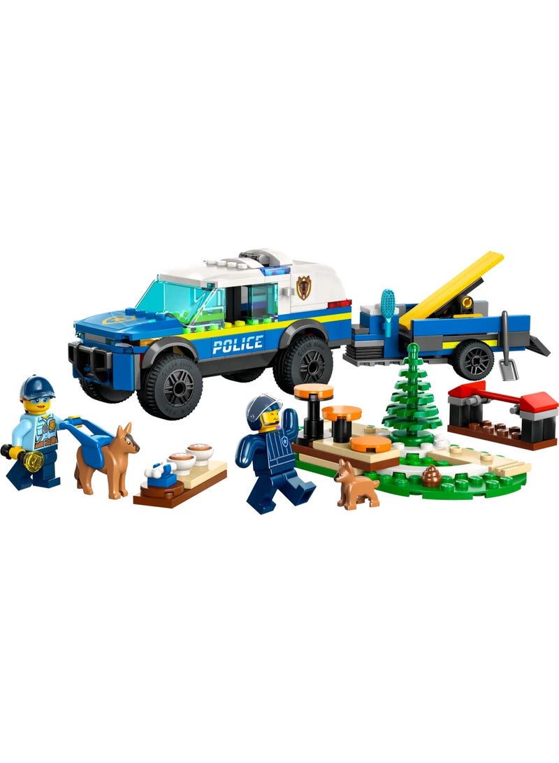 LEGO Mobile Police Dog Training - Image 4
