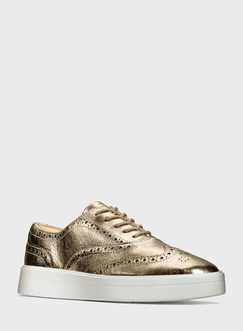 clarks Hero Brogue Sneakers