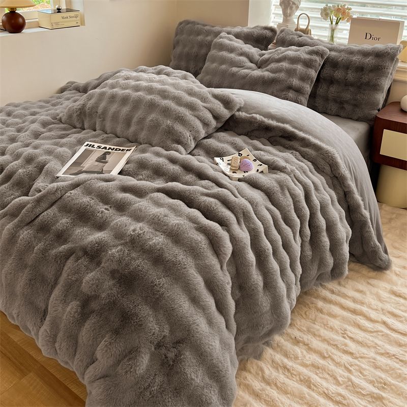 CME Winter Rabbit Plush Four-Piece Bedding Set, Warm Milk Velvet Duvet Cover, Thickened Bed Sheets and Mattress Cover - Image 1