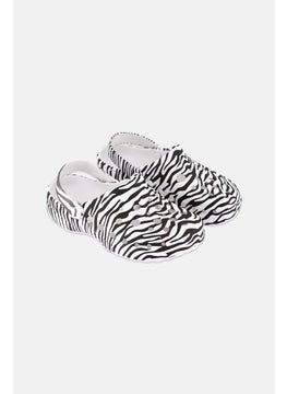 Kids Girl Slip On Animal Print Clogs, White - pzsku/ZE1A92ABBAFCECC41B9FFZ/45/_/1737642531/3cb4cd05-90ea-4809-b4c1-067caf30fe8c