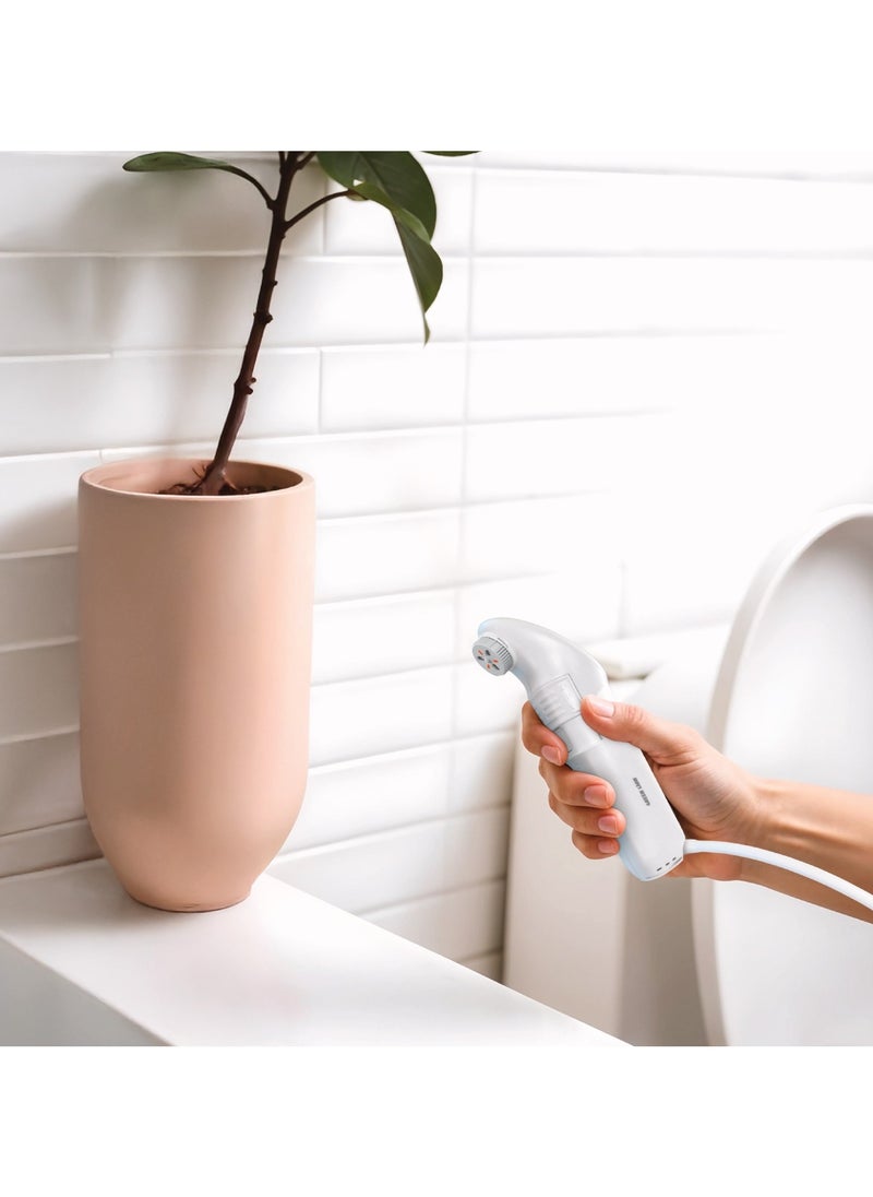 GREEN LION - Portable Bidet Pro 6000 RPM with 2 Spray Modes & 70 Minutes Working Time / Adjustable Nozzle / 1.3 L/min Water Flow / Type-C Charging / IPX6 Waterproof - White - Image 1