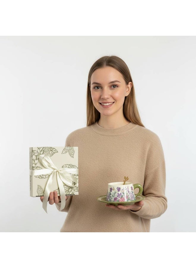 AceLuste Vintage Ceramic Coffee Cup and Saucer Gift Set, 300ml Large Capacity Coffee Cup Set with Gift Box, Saucer & Spoon, Elegant Floral Hand-Painted Design, Perfect for Coffee，Tea and Espresso Lovers, Best Gift for Family and Friends Any Occasions - Image 5