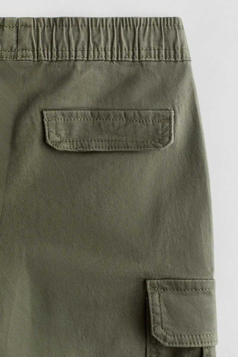 اتش اند ام بنطلون رياضي كارجو من القطن