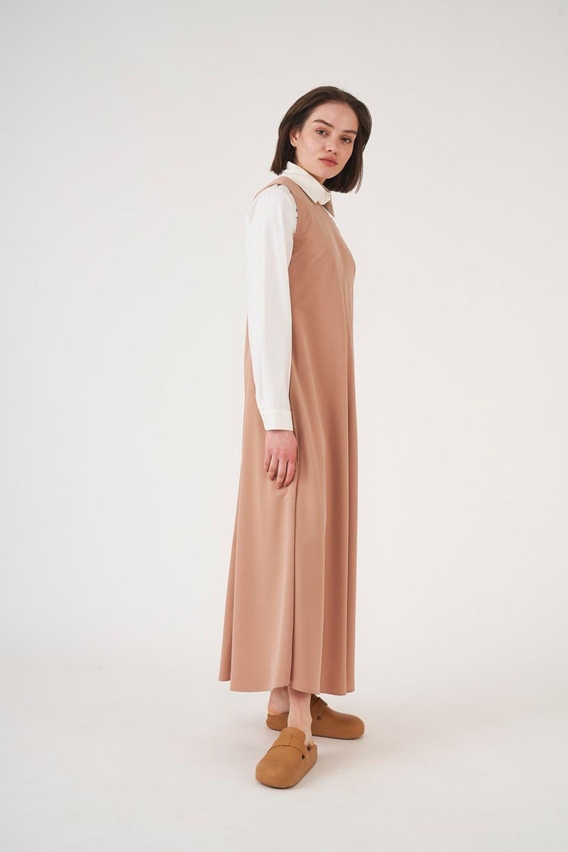 Mevra Fit Vest Camel - Image 4
