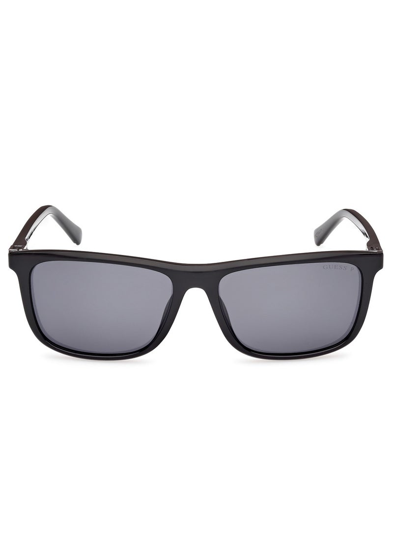 Guess GU00169 01D 58 Men's Sunglasses - Image 2