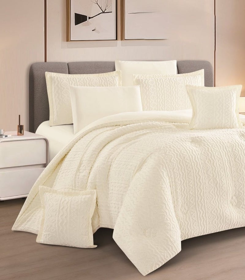 Elegant 8-piece summer bedspread set for a double bed, featuring a quilted design and microfiber material, sized 260x240 cm. - Image 3