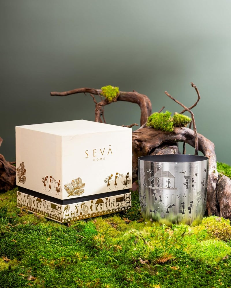 SEVA HOME شمعة سيڤا هوم الفاخرة الكبيرة من جذور رستيك ديل سي مع هدايا فاخرة 55 ساعة احتراق من شمع الصويا الفاخر ديكور منزلي متميز يدوم طويلاً - Image 1