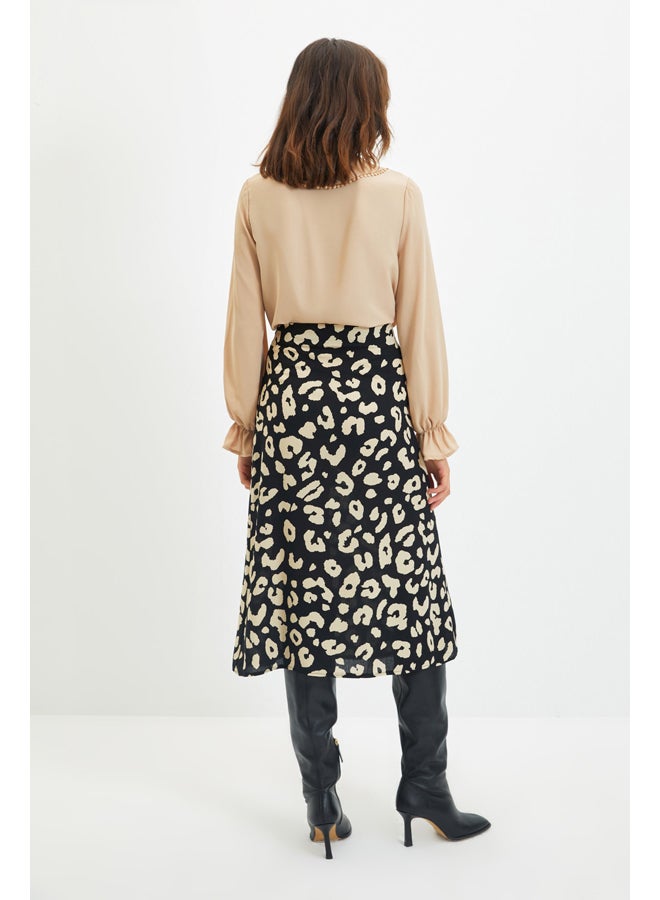 trendyol Black Slit Detailed Viscose Fabric Animal Patterned Midi Woven Skirt TWOAW22ET0447 - Image 5