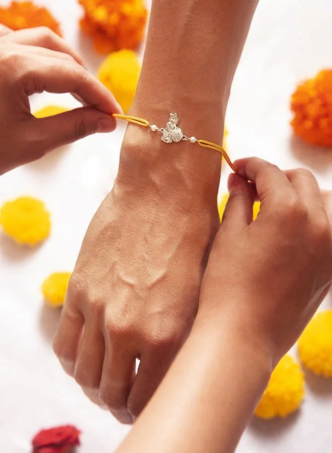 آي شين برا فريم راخي على توين كورد