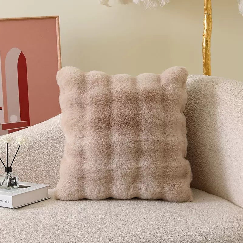 Double-sided imitation rabbit plush pillow, light luxury pillow, large backrest cushion, living room sofa pillow, pillowcase without core, high-end feeling - Image 4
