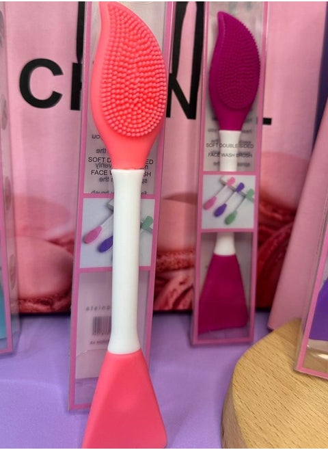 Silicone Face Mask Applicator, 2 in 1 Double-Sided Facial Scrubber Brush Tool, Double-Head Manual Cleansing Brush for Deep Gentle Exfoliating 1PCS (random color)