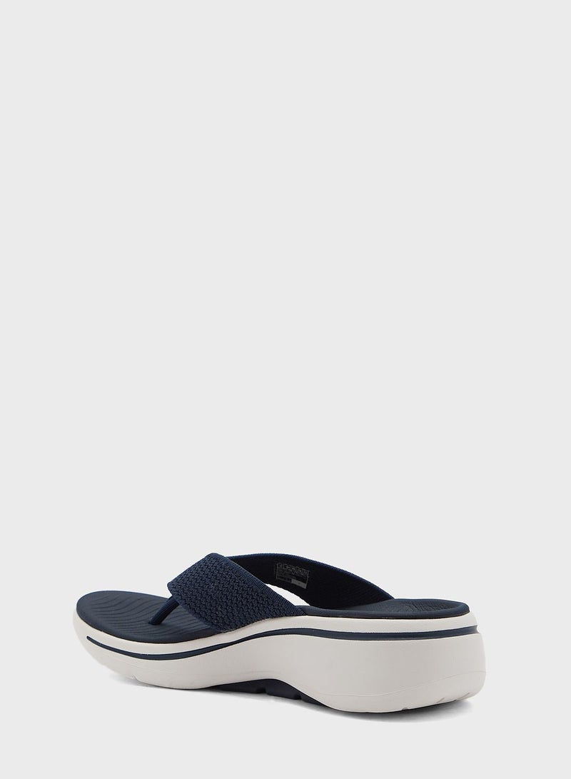 SKECHERS Go Walk Arch Fit Sandal - Image 2