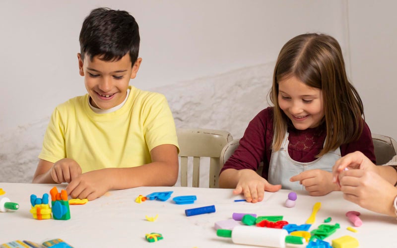 Jovi Plastilina Vegetable Based Non Hardening Modelling Clay Assorted 15 Color Sticks of 15 gm Each - Image 4