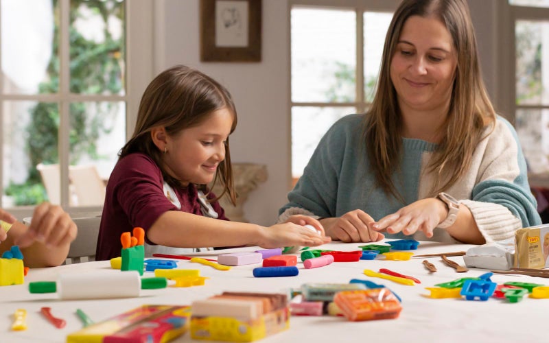 Jovi Plastilina Vegetable Based Non Hardening Modelling Clay Assorted 15 Color Sticks of 15 gm Each - Image 3