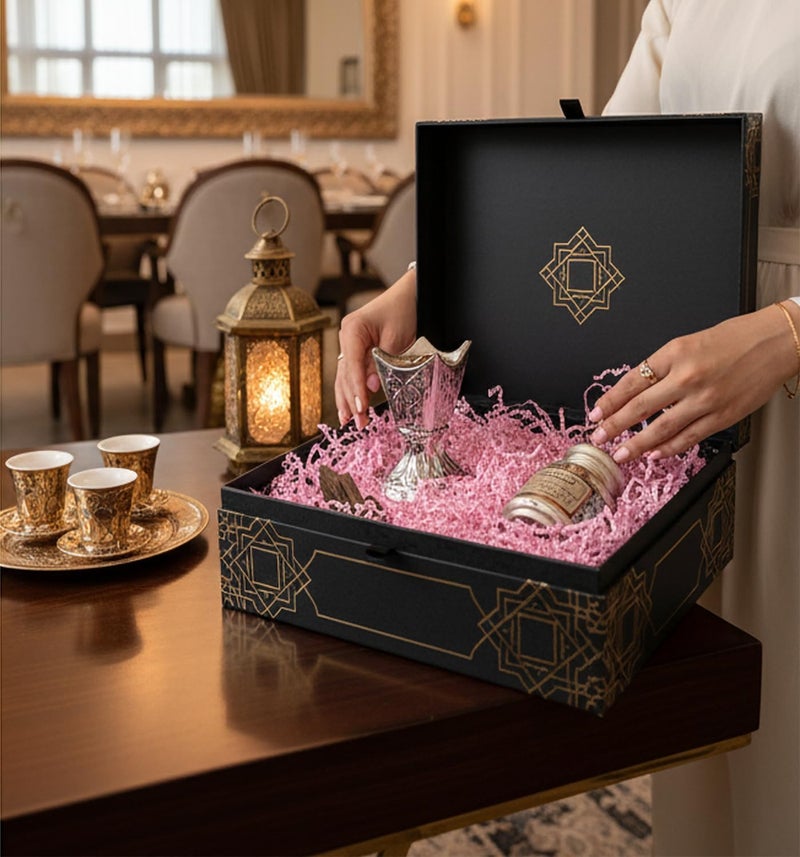 150 — | Pink Crinkle Shredded Paper Gift Filler 150g — Boxes, Hampers, Favors - Image 3