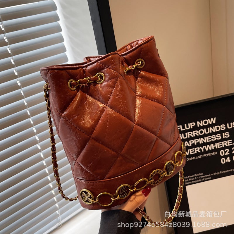 Fashion Rhombus Small Bag Women'S Bag 2023 New Fashion Elegant Women'S Bag Western Style Messenger Bag Chain Bucket Bag - Image 5