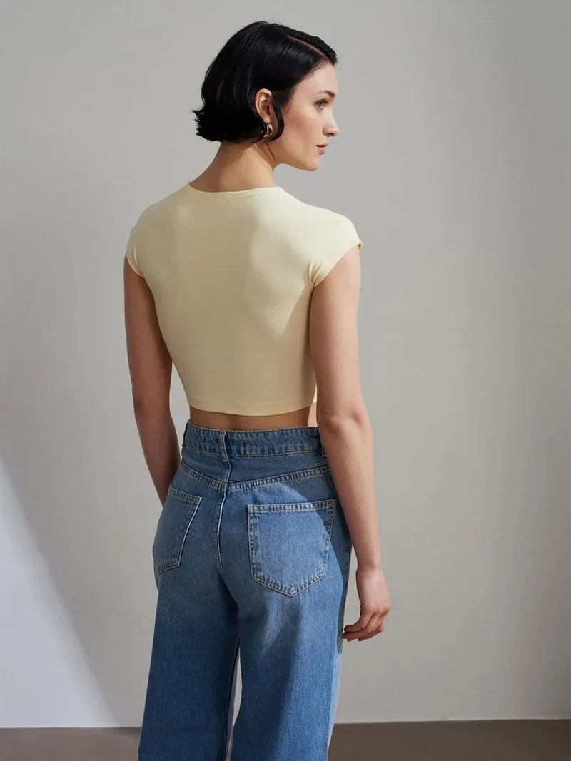 ديلفين Dilvin Slim Fit Crop Jersey Blouse