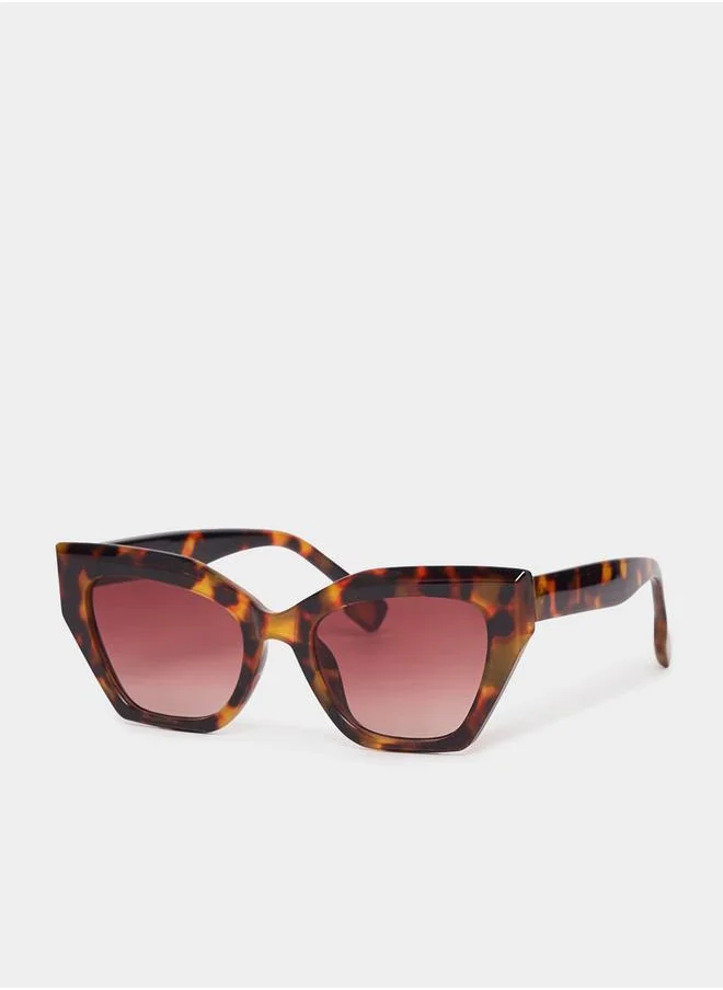 Styli Tortoise Cat Eye Sunglasses