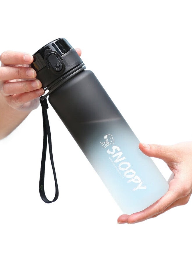 Snoopy Sports Water Bottle, Large Capacity, Portable, Shatterproof, For Children, Elementary School Students, Summer Outdoor Use, For Boys And Girls, Fitness Water Bottle, Travel Plastic Direct Drinking Cup, 500Ml, Black And White, 6082 - Image 3