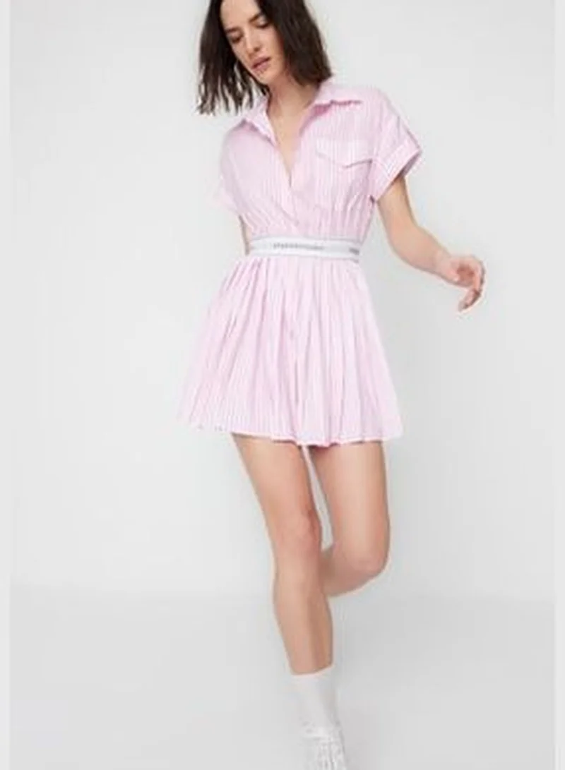 trendyol X Sagaza Studio White-Pink Elastic Detailed Poplin Dress TCLSS23EL00004