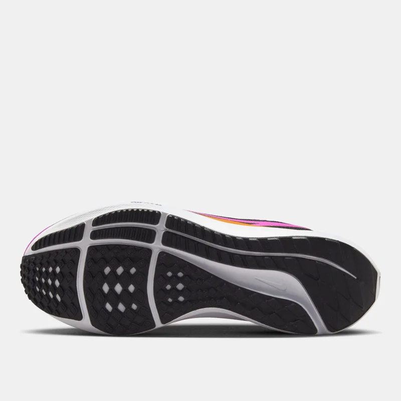Nike Women's Pegasus 40 Road Running Shoe