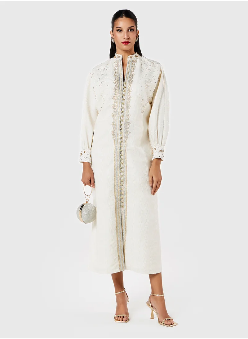 ثريدز باي اجوني Embellished Kaftan