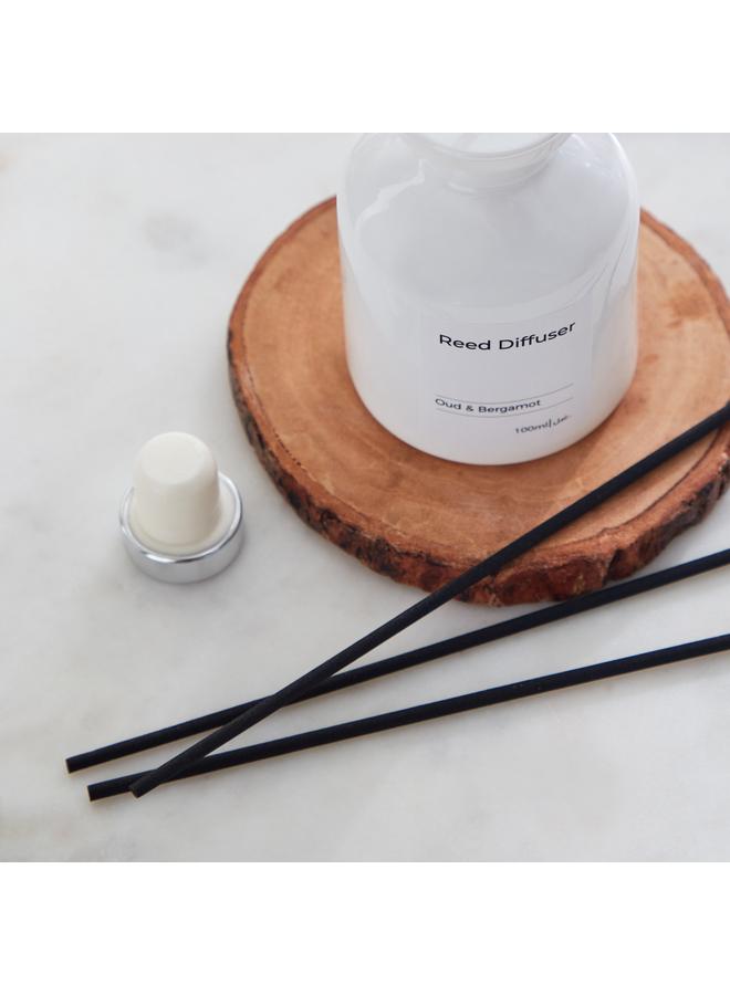 Balmy Oud And Bergamot Reed Diffuser 100 Ml - Image 4