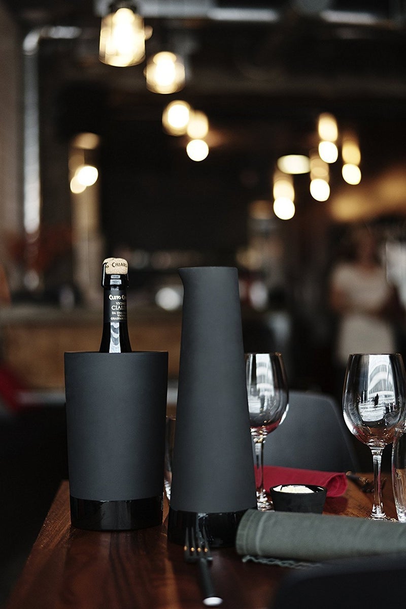 Magisso Naturally Cooling Ceramic Wine Chiller - Image 4