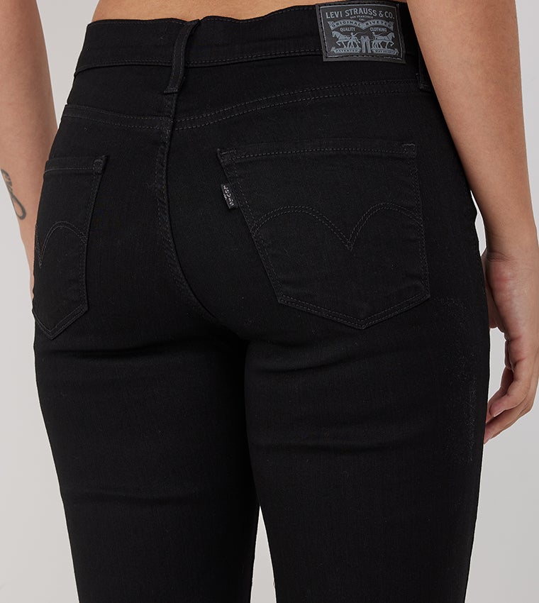 ليفايز جينز نسائي مستقيم - Image 3