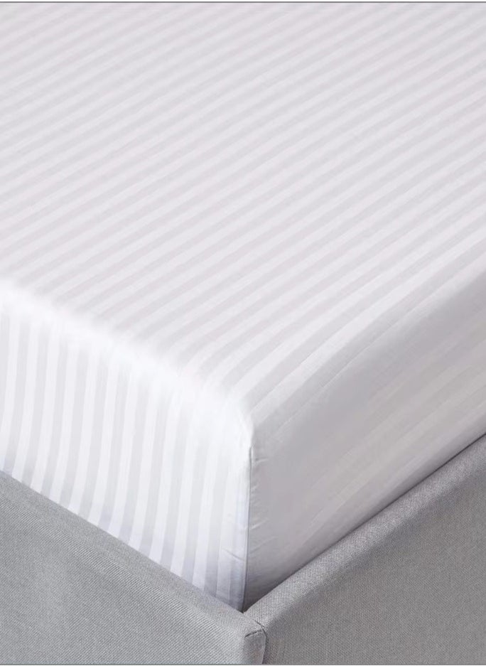 MAXQON Deep Fitted Bed Sheet +2Pcs Pillow Covers, King/Queen/Double/Single Sizes, Color White, Depth 30cm  - Image 2