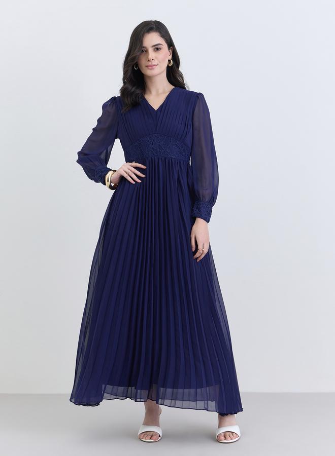 Styli Women Navy Blue Pleated Maxi Dress - Image 2