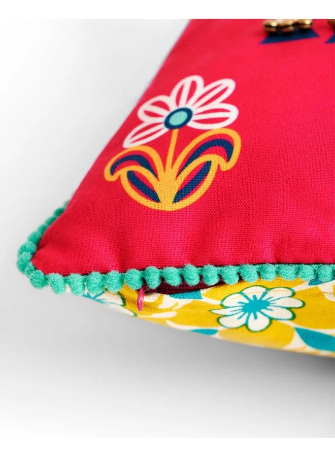 Chumbak Moo-s like Jagger Kutch Cushion Cover, 16"