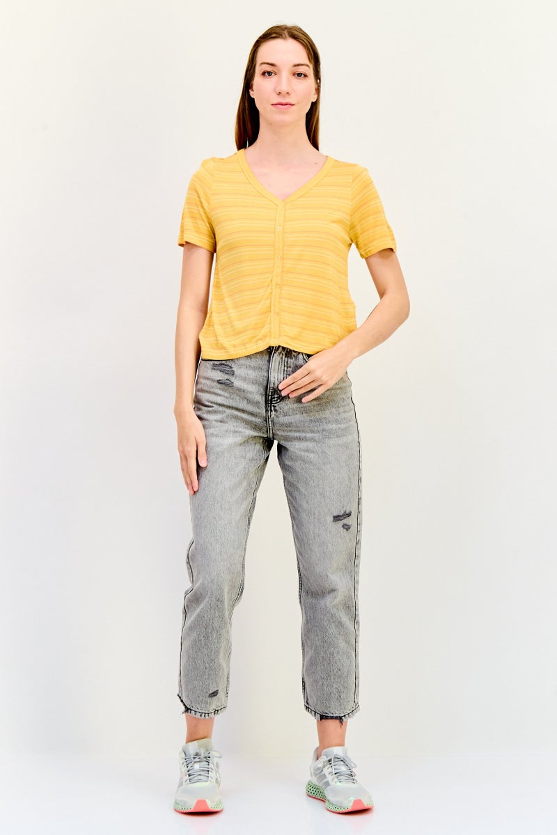 ONLY تي شيرتات قصيرة الأكمام على شكل حرف V للنساء، مخططة، متعددة الألوان - Image 2