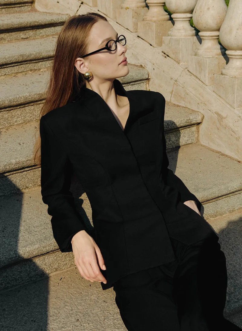Lichi  Fitted jacket with high collar for Women | Best Price UAE