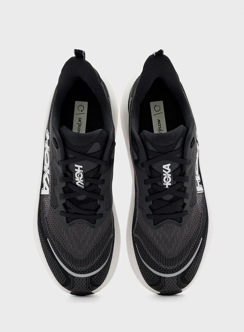 Hoka M Skyflow