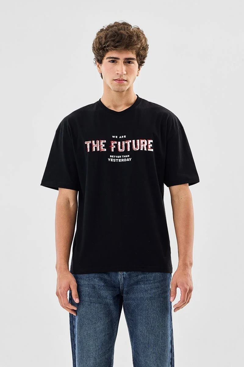 سنيتش تيشيرت مستقبلي واسع