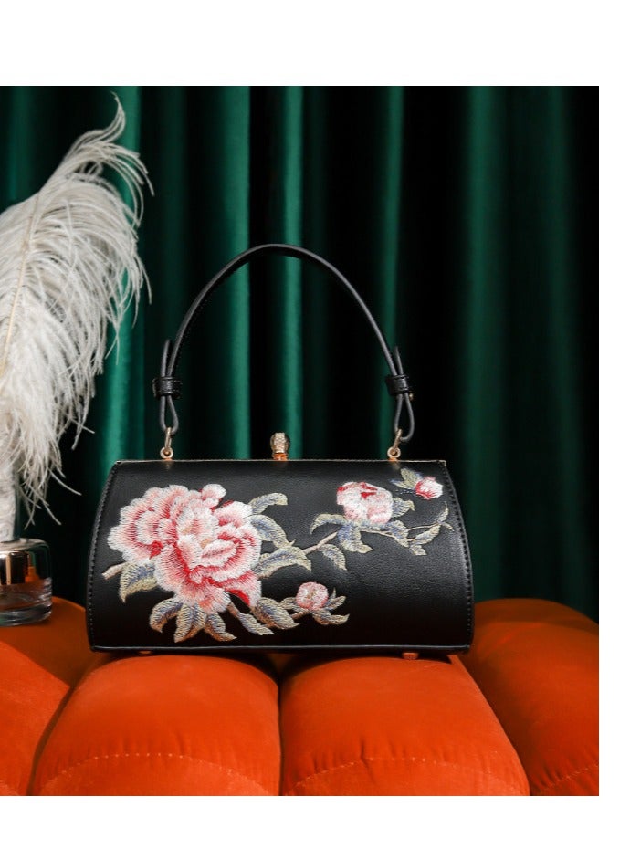 Embroidered Tassel Bag, Chinese Banquet Style Handbag - Image 1