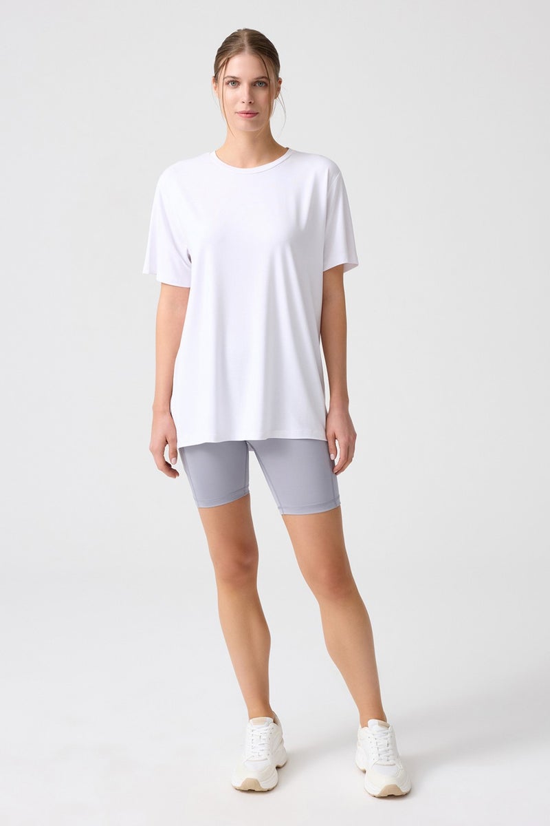 Los Ojos x Melodi White Oversize T-Shirt Boyfriend T-Shirt  - Image 2